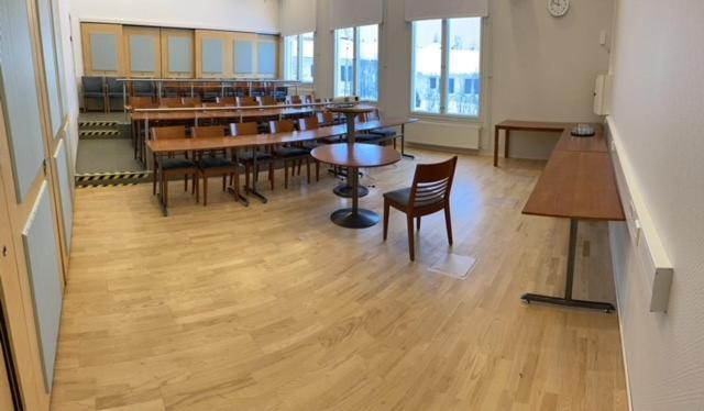 Hotelli Kaustinen Luaran gambar