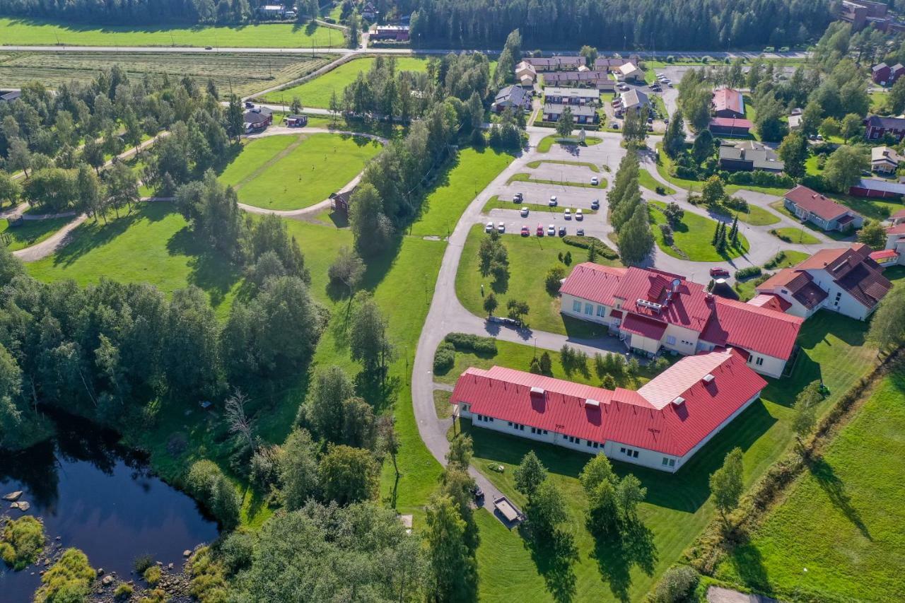 Hotelli Kaustinen Luaran gambar